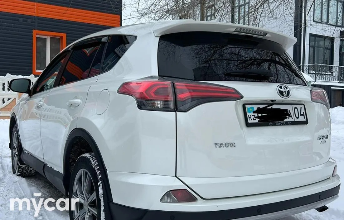 Toyota RAV4 2016