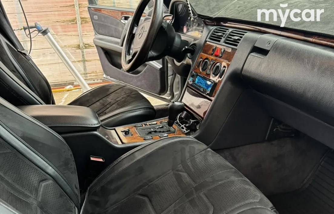 Mercedes-Benz E-Класс 1998