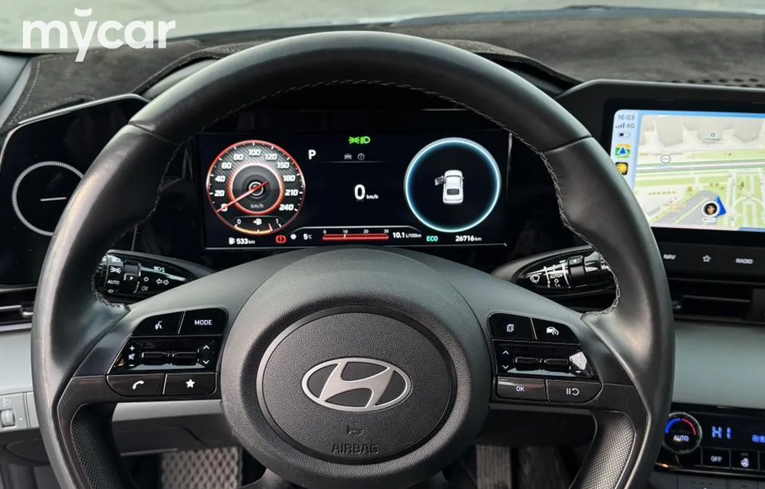 Hyundai Elantra 2024