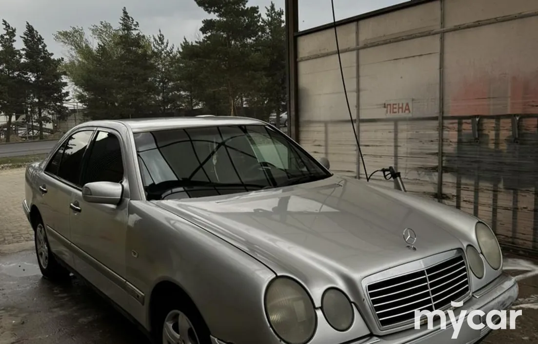 Mercedes-Benz E-Класс 1998