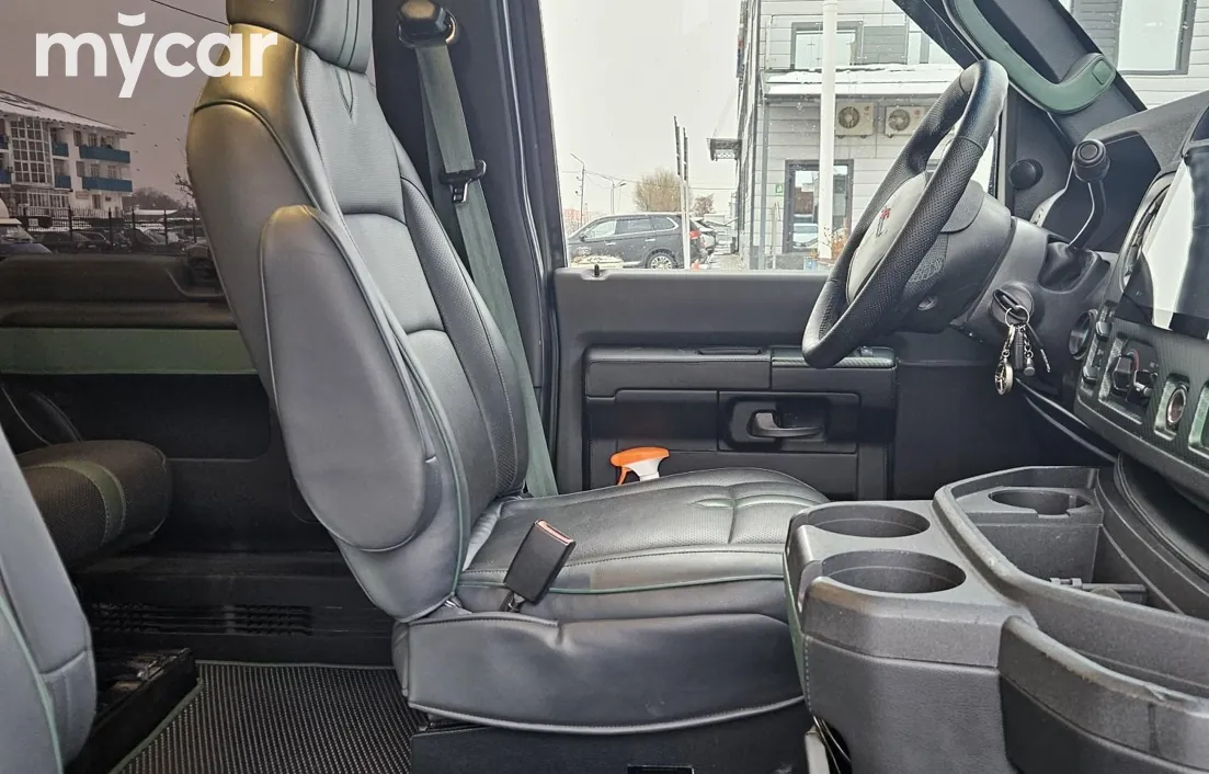 Ford Econoline 2011