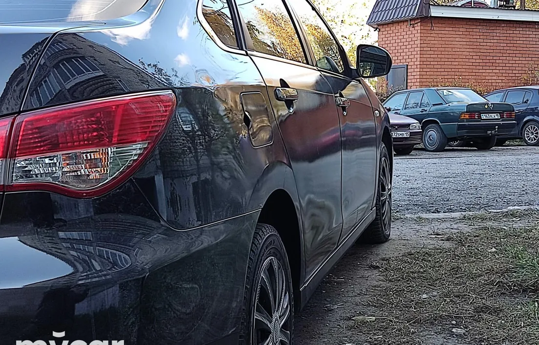 Nissan Almera 2016