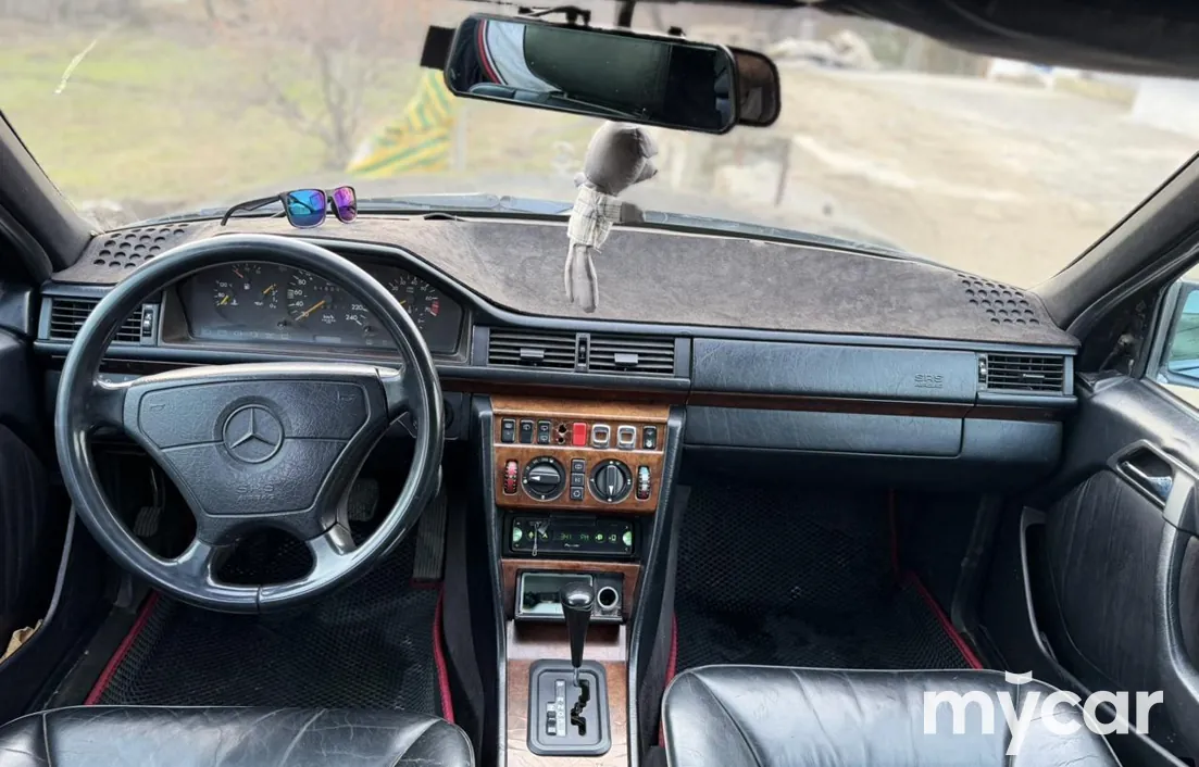 Mercedes-Benz E-Класс 1994