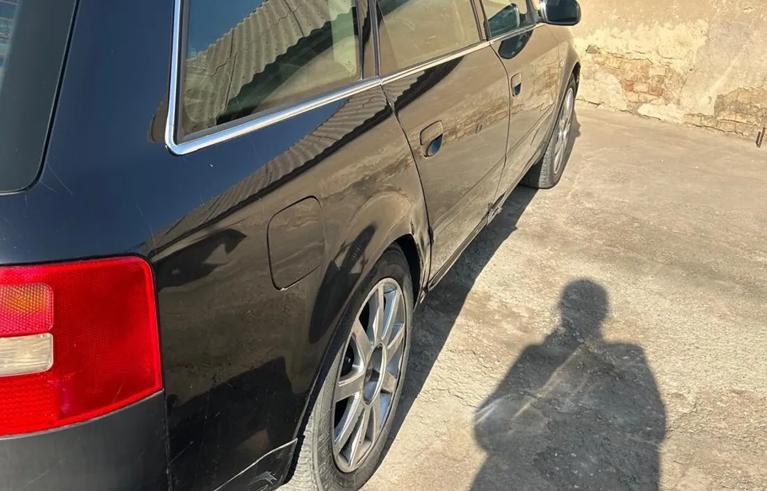 Audi A6 2003