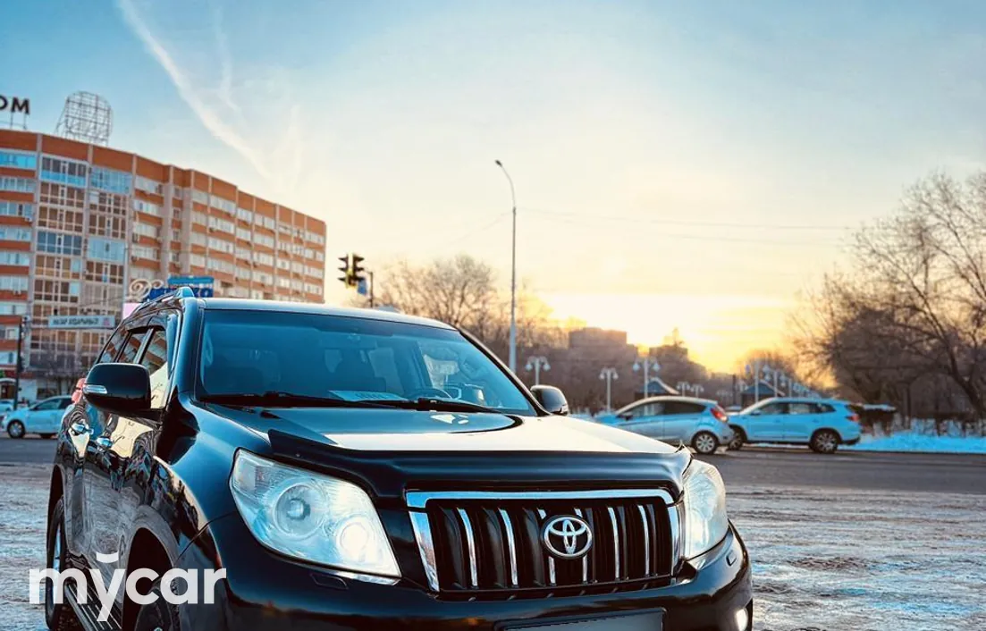 Toyota Land Cruiser Prado 2013