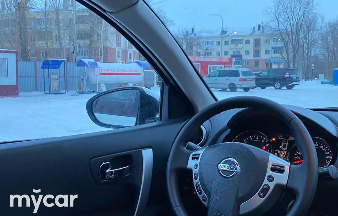 Nissan Qashqai 2012