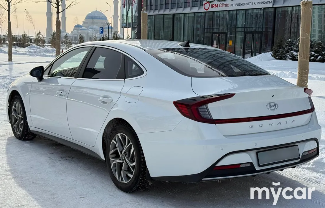 Hyundai Sonata 2021