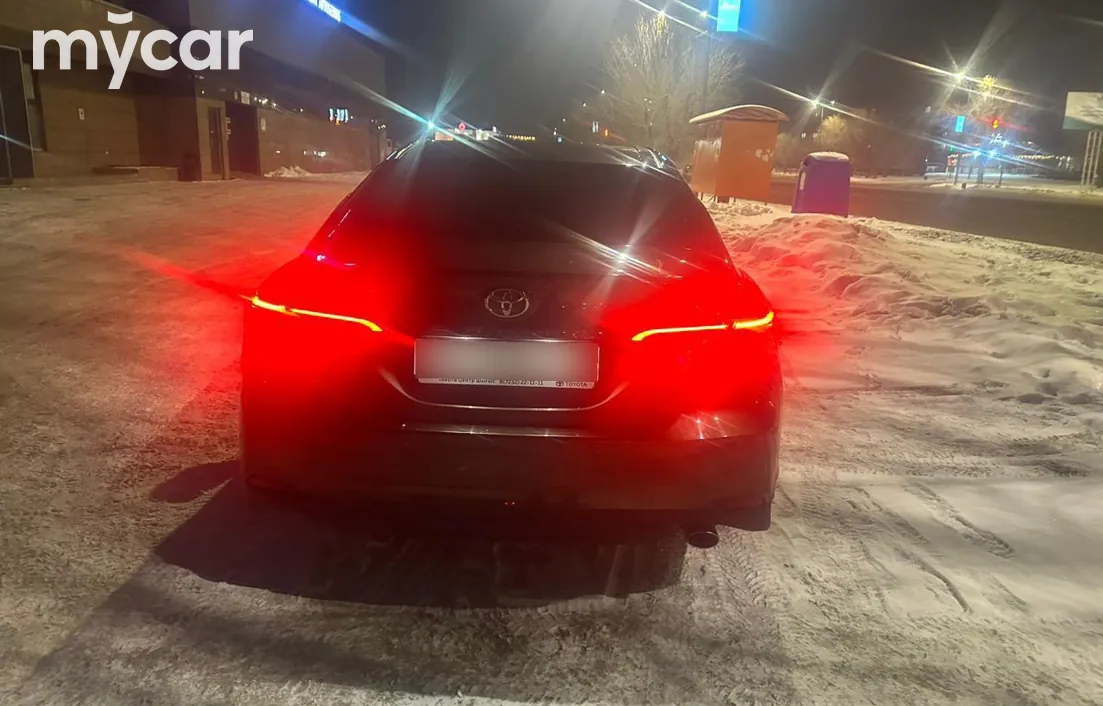Toyota Camry 2023