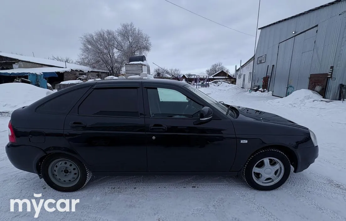 LADA Priora 2012