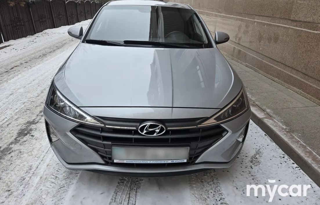 Hyundai Elantra 2020