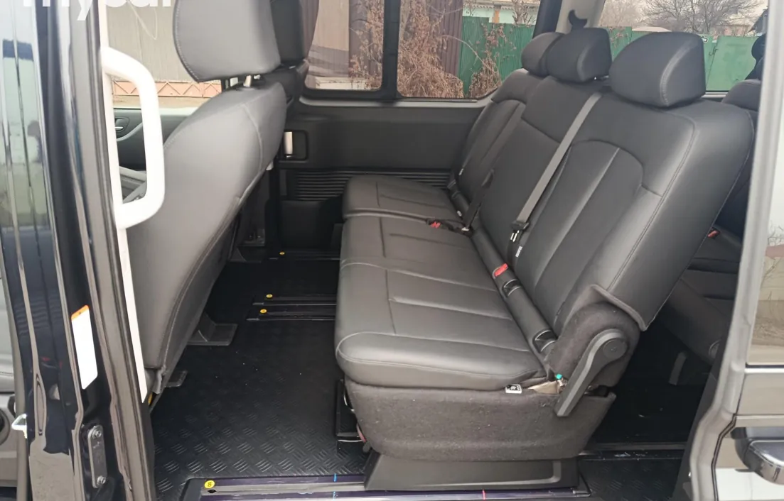 Hyundai Staria 2024