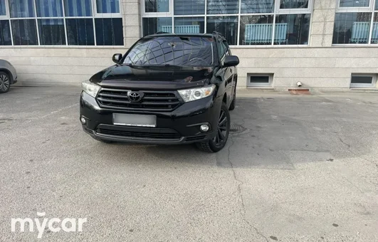 фото Toyota Highlander Новая за 10700000 тенге