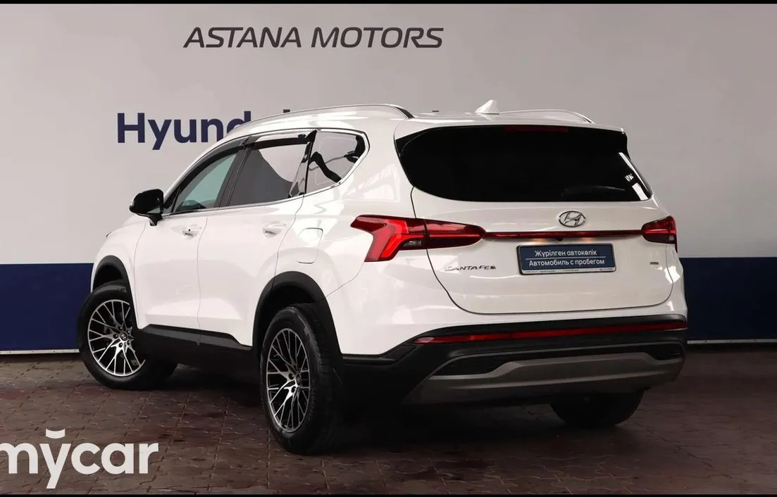 Hyundai Santa Fe 2022