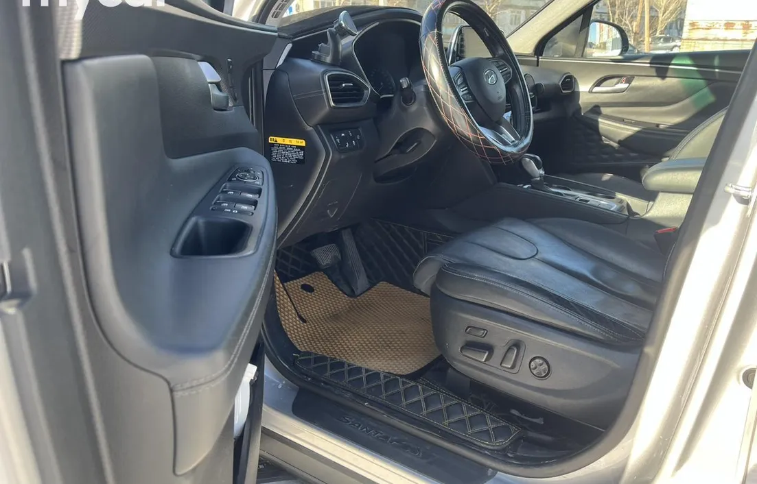 Hyundai Santa Fe 2020