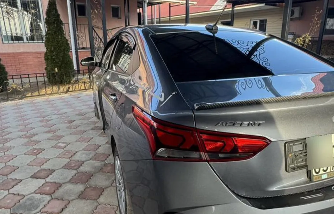 Hyundai Accent 2021