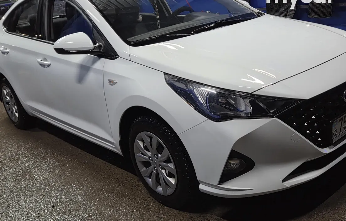 Hyundai Accent 2021
