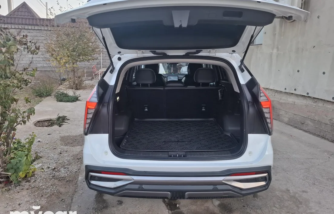 Geely Atlas 2023