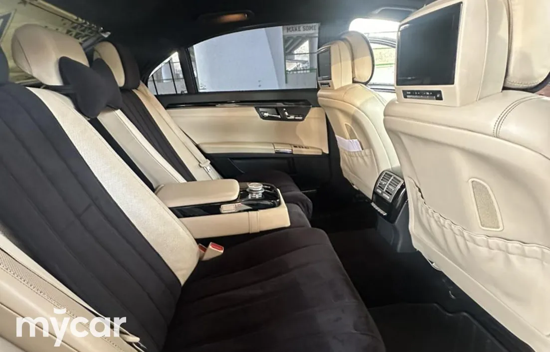 Mercedes-Benz S-Класс 2006