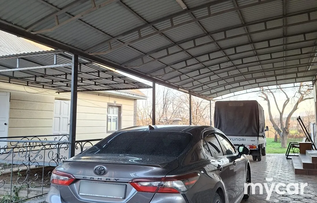 Toyota Camry 2022