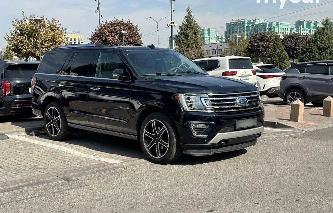 Ford Expedition 2021