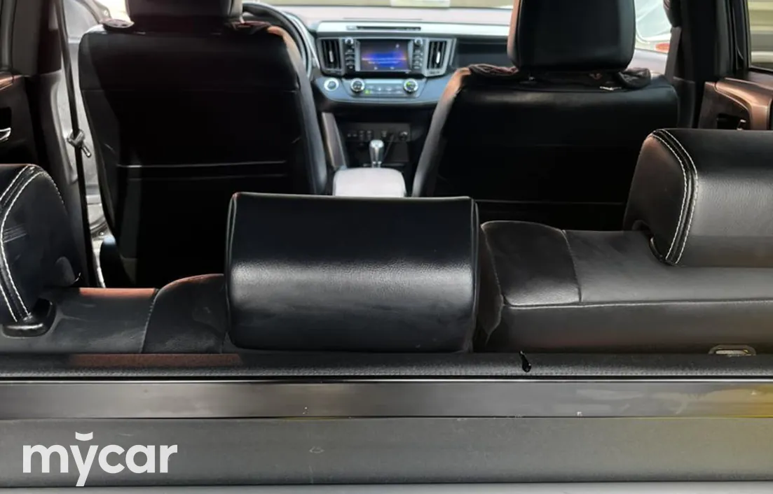 Toyota RAV4 2017