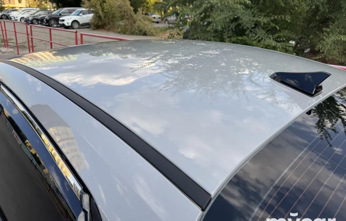 Hyundai Elantra 2024