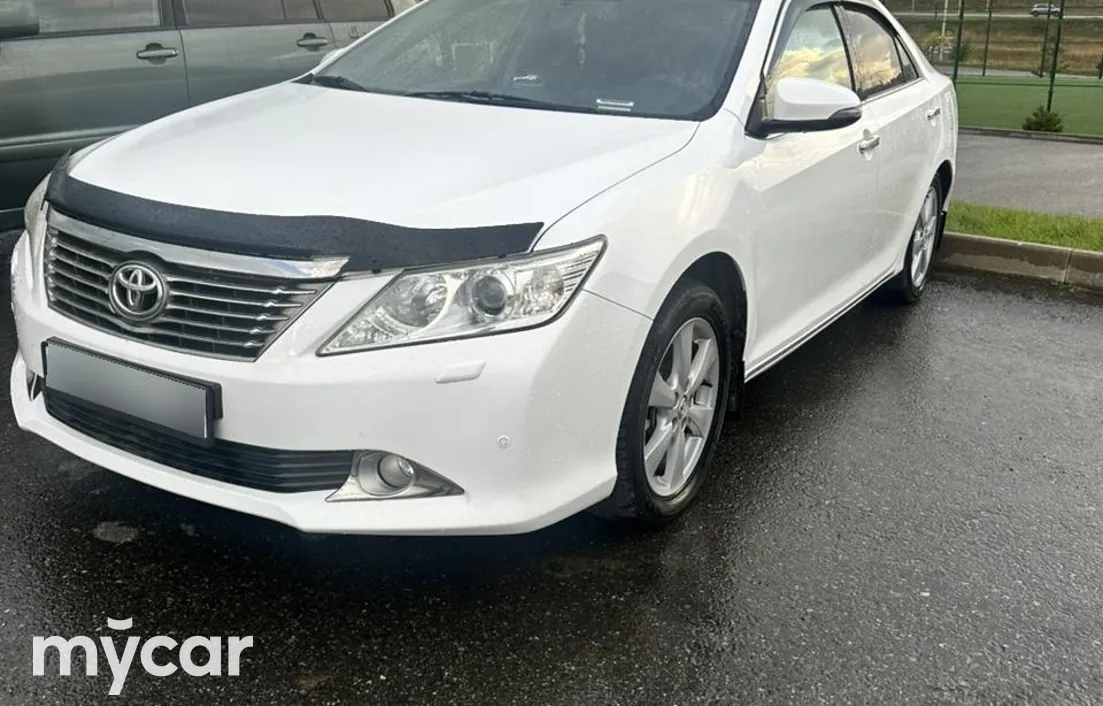 Toyota Camry 2013