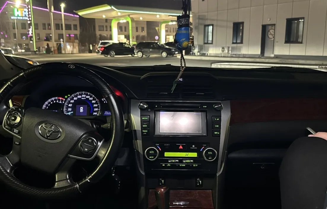 Toyota Camry 2012