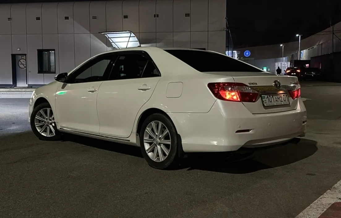 Toyota Camry 2012