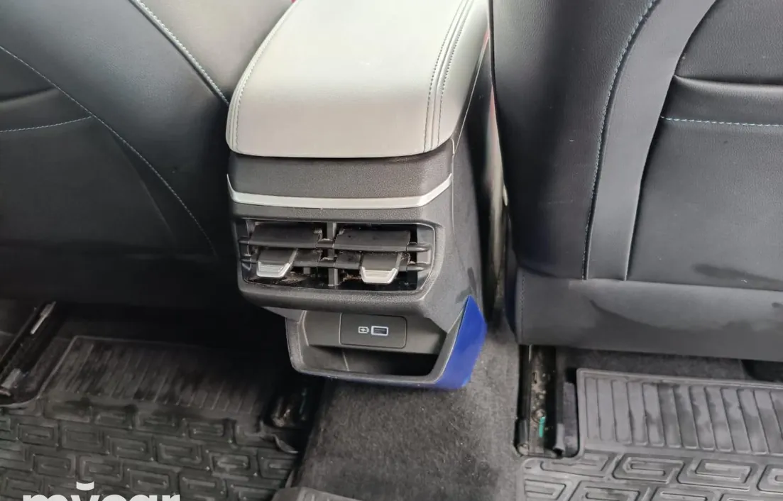 Geely Emgrand 2023
