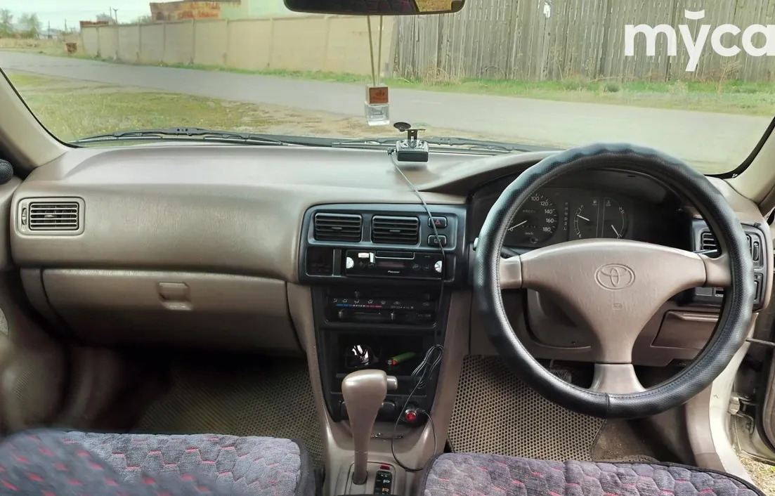 Toyota Corolla 1995