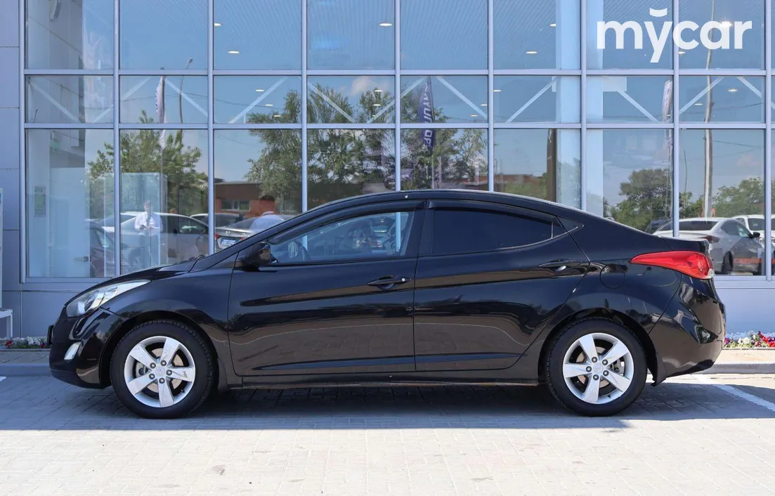 Hyundai Elantra 2012