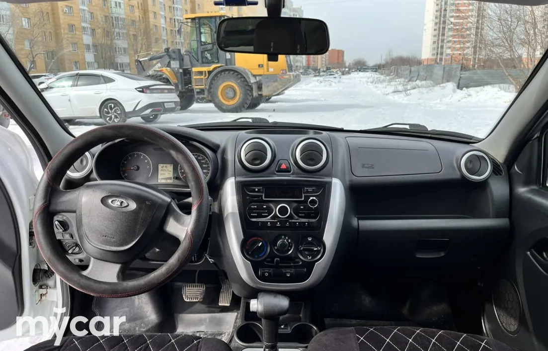 LADA Granta 2018