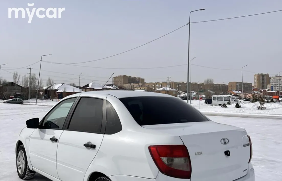 LADA Granta 2018