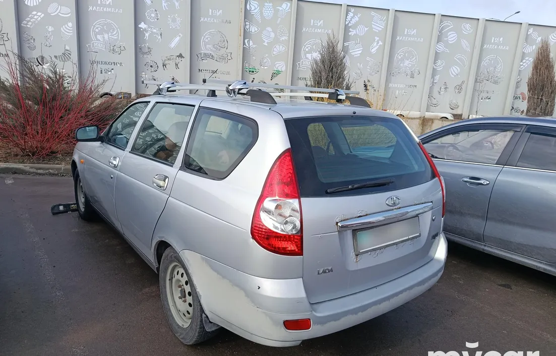 LADA Priora 2012