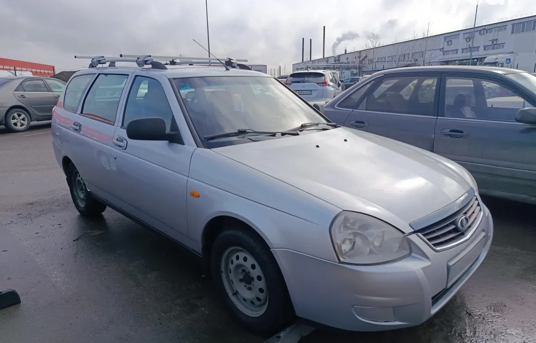 LADA Priora 2012