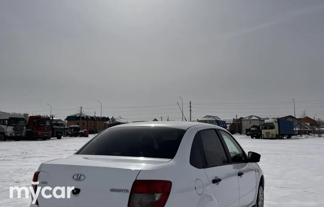 LADA Granta 2018