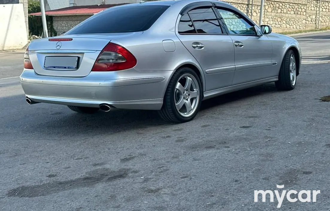 Mercedes-Benz E-Класс 2007