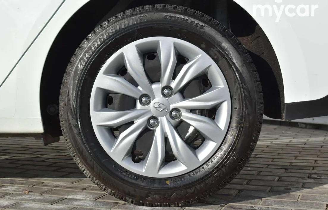 Hyundai Accent 2021