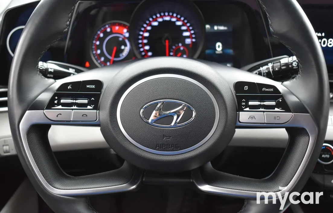 Hyundai Avante 2021