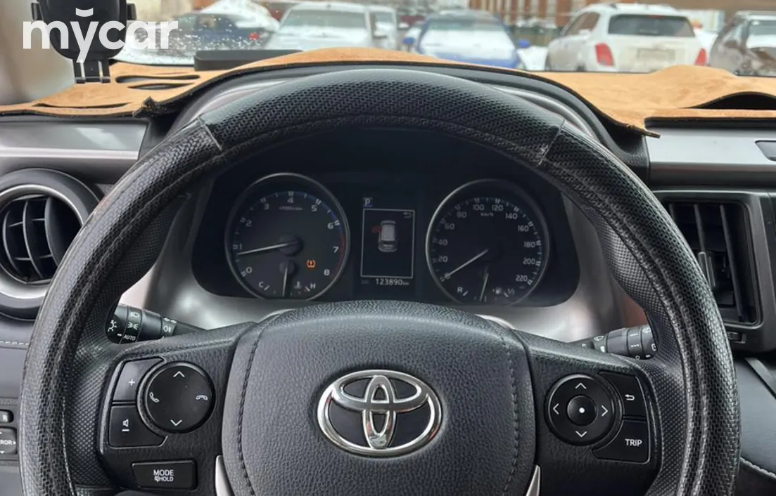 Toyota RAV4 2019