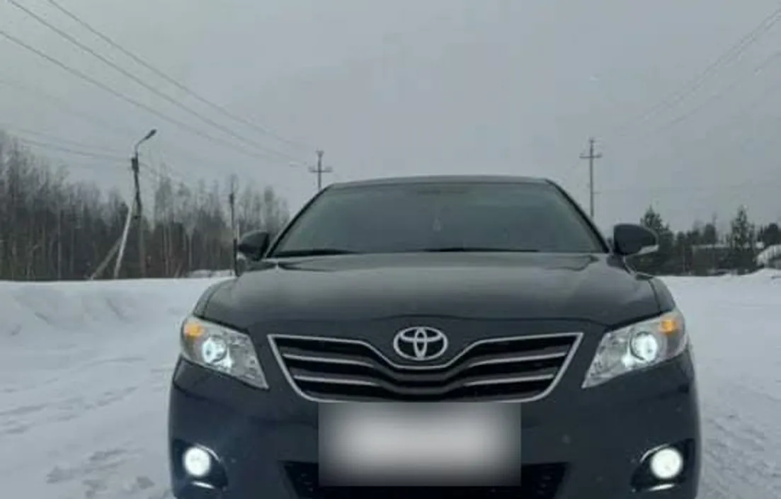 Toyota Camry 2010