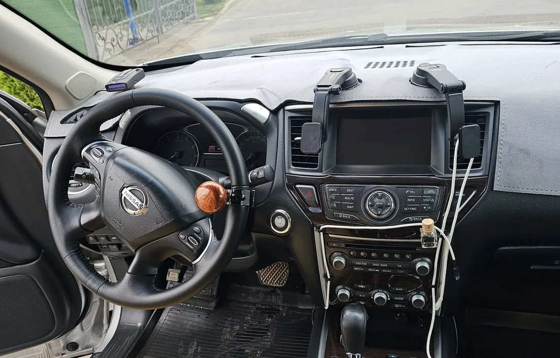 Nissan Pathfinder 2015