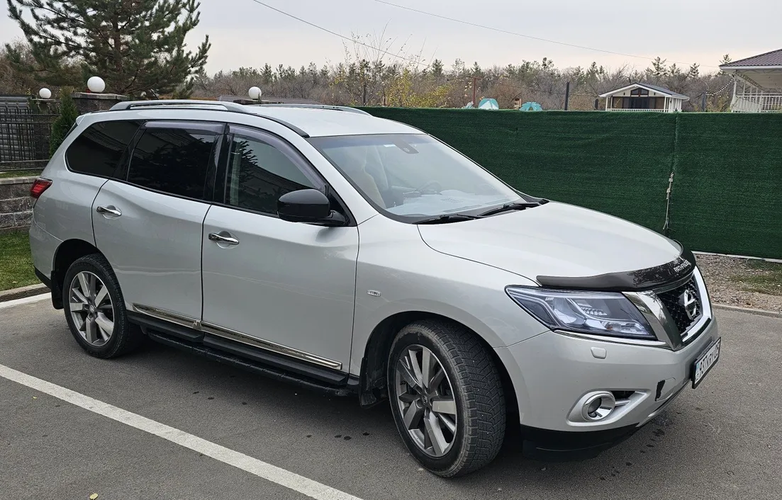 Nissan Pathfinder 2015