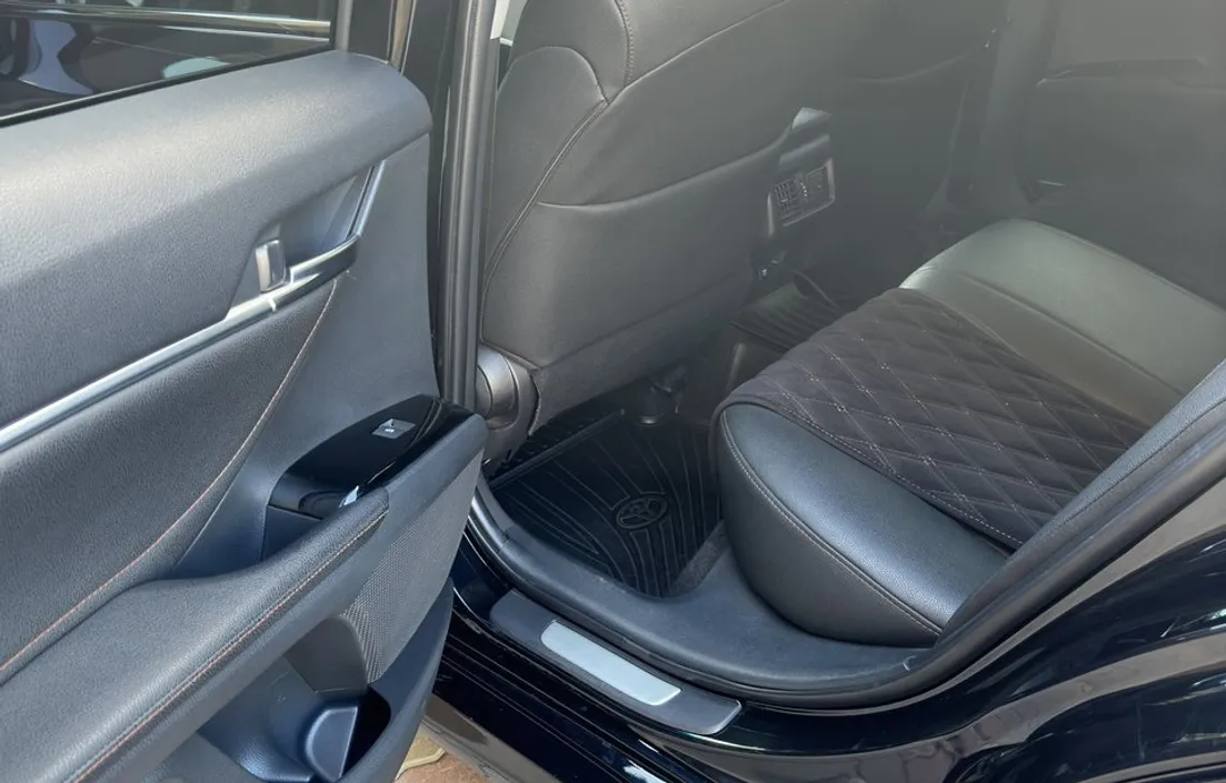 Toyota Camry 2019