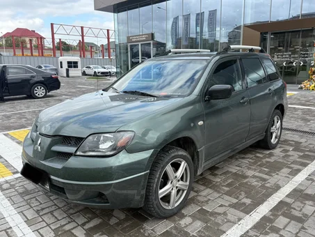 фото Mitsubishi Outlander Новая за 4000000 тенге