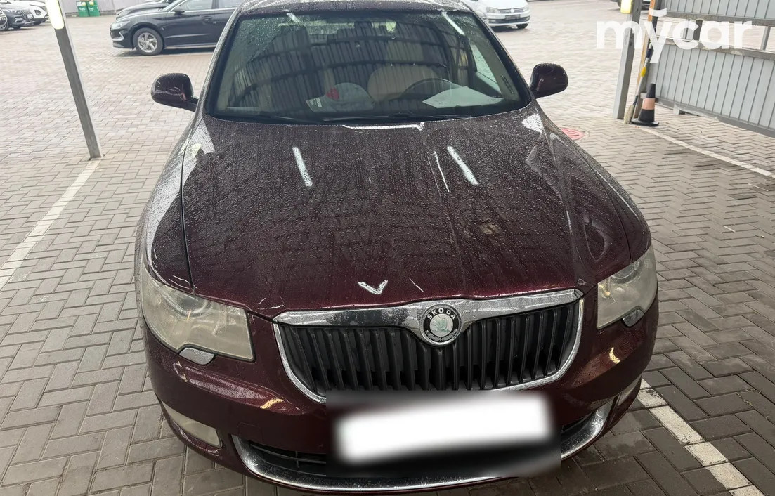 Skoda Superb 2011