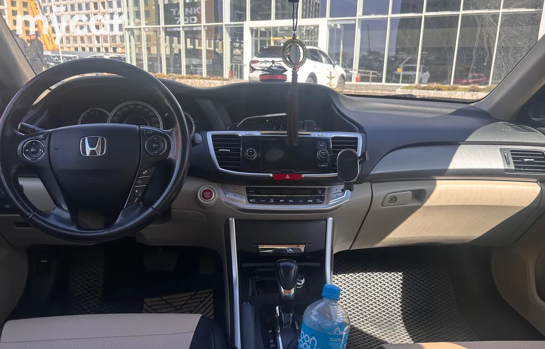 Honda Accord 2013
