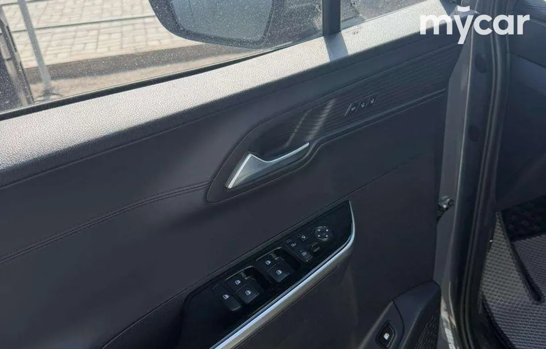 Hyundai Custin 2025