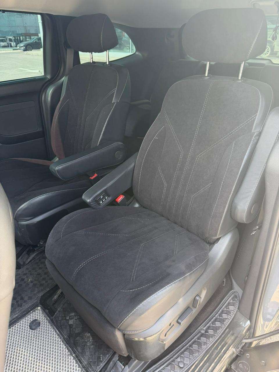 Hyundai Custin 2025